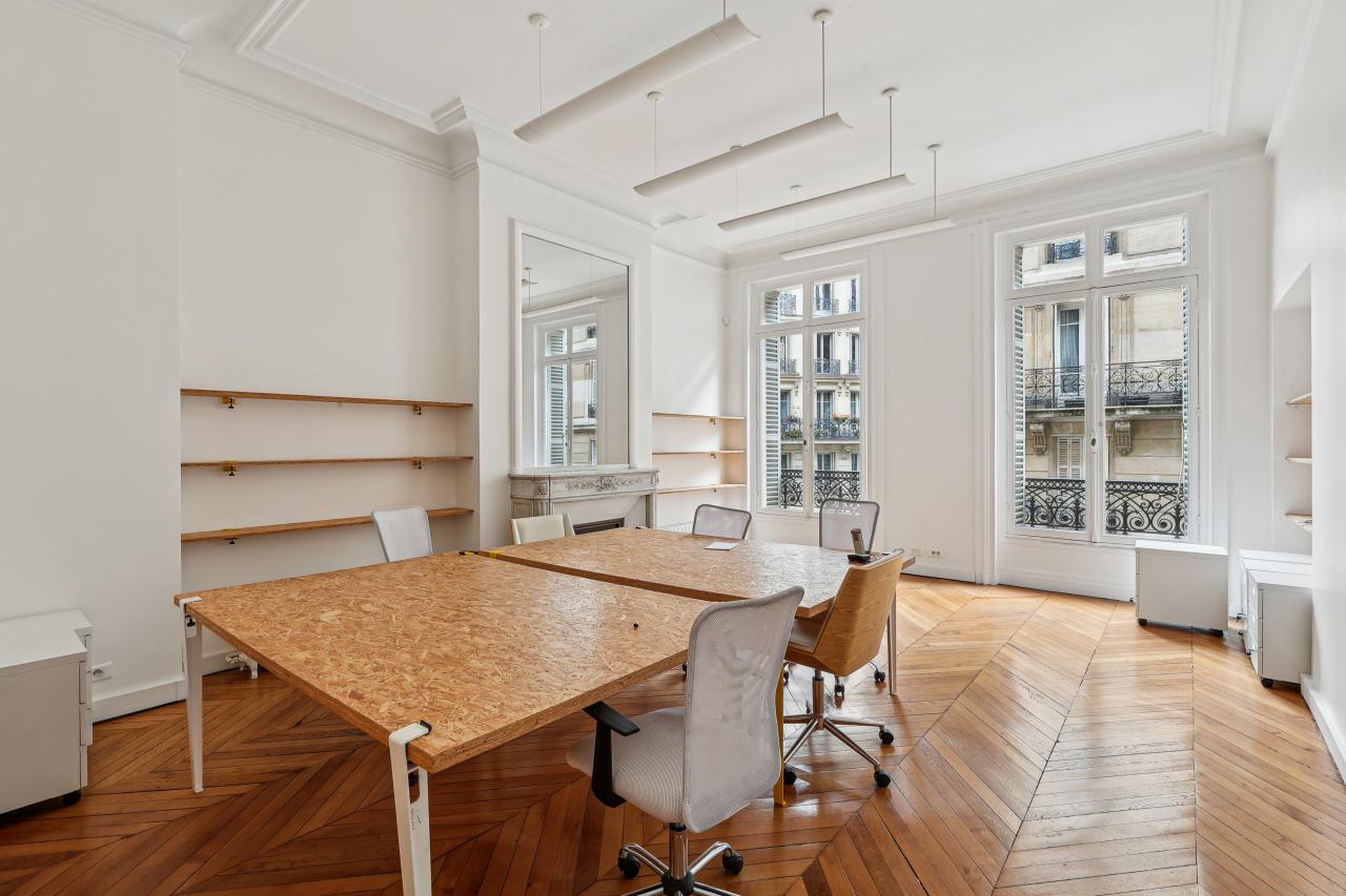 Bureau Paris 325m² Location bureau Paris OLBUR2315221 10